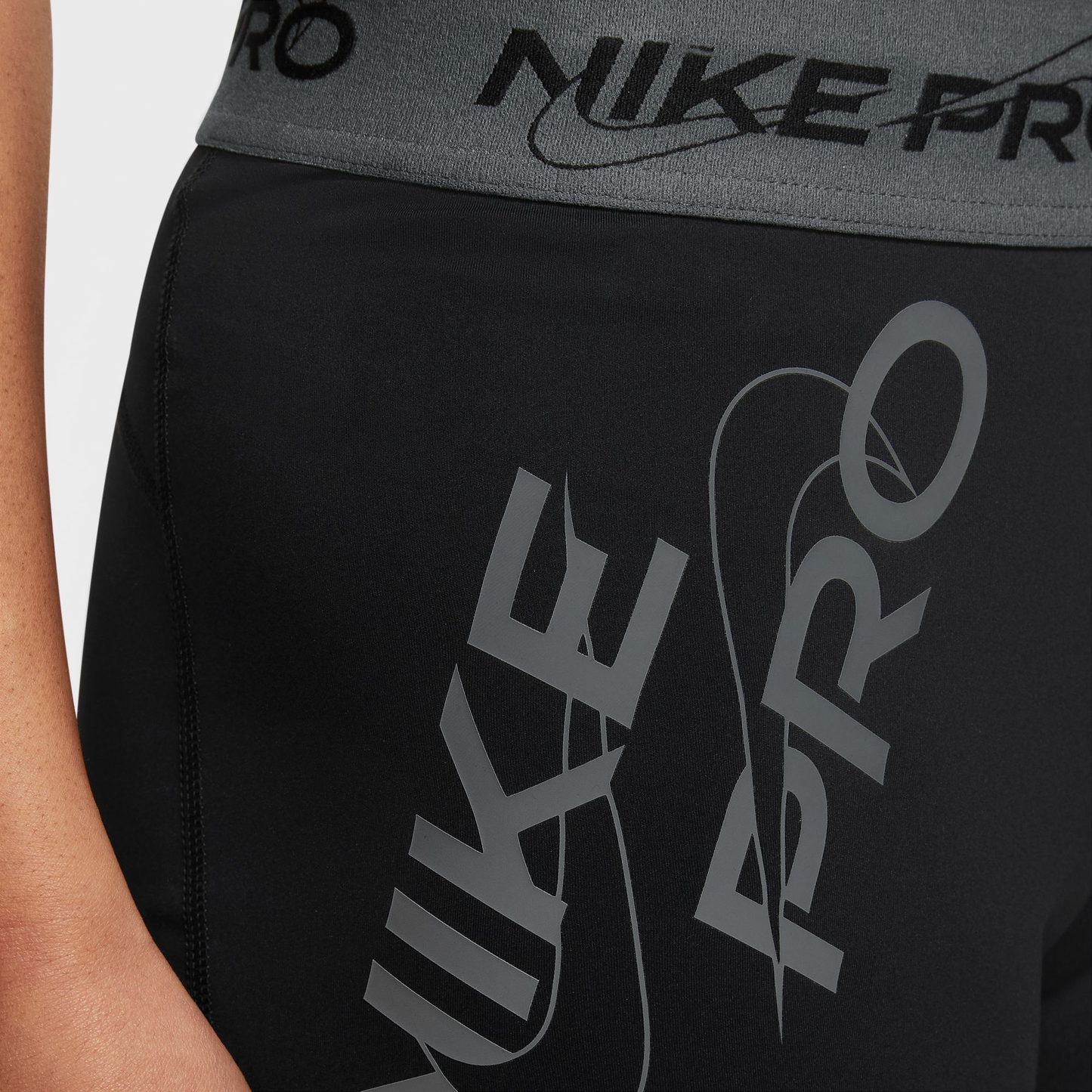 NIKE DRI-FIT GRX SHORT FB5448-010