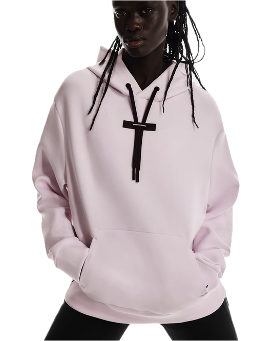 ON FOCUS TECH HOODIE - WOMEN