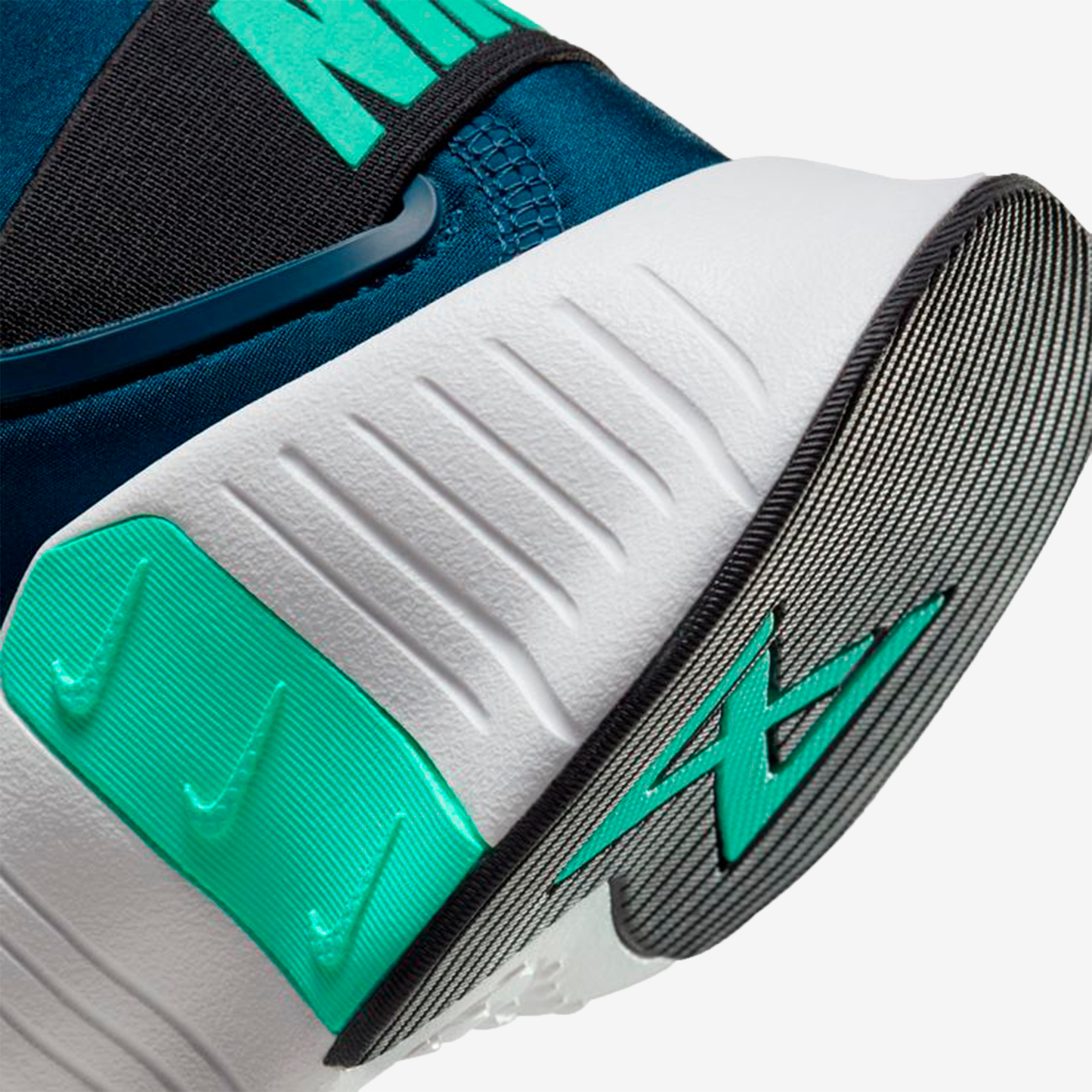 NIKE FREE METCON 4 - WOMAN CZ0596-401